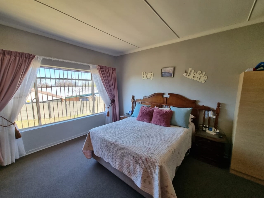 To Let 3 Bedroom Property for Rent in Morelig Free State